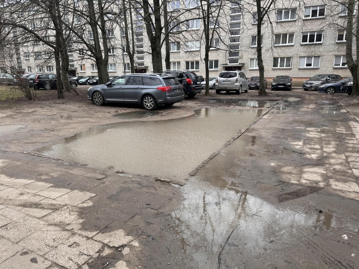Parkavimas Klaipėdos miesto daugiabučių kiemuose