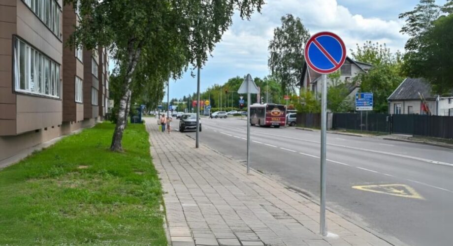 Panevėžys miesto gatvė sustoti draudžiama ženklas